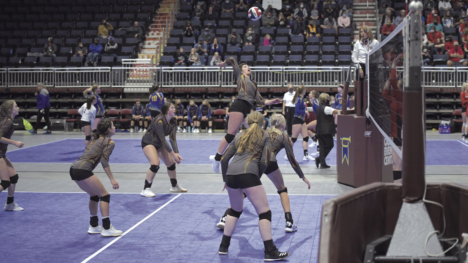 11-05-20 BH state volleyball 1.jpg